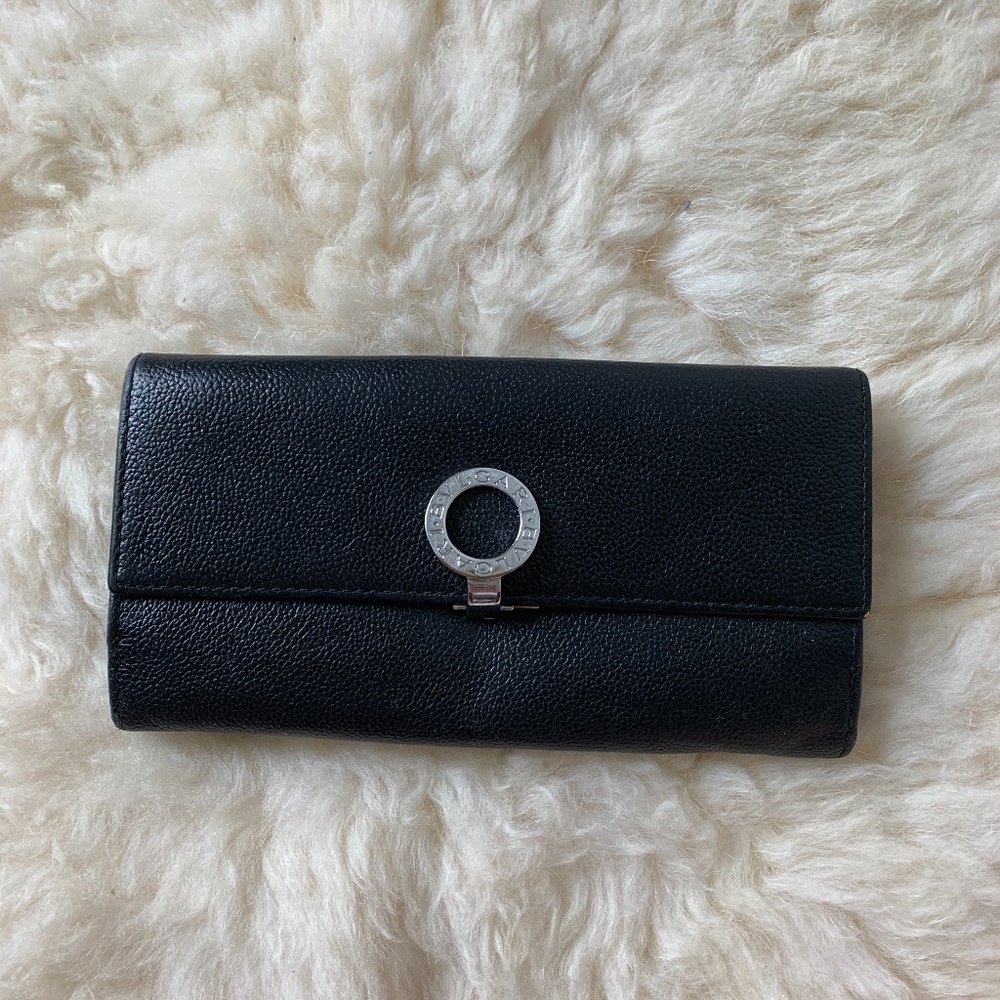 Auth BVLGARI iconic long black leather wallet